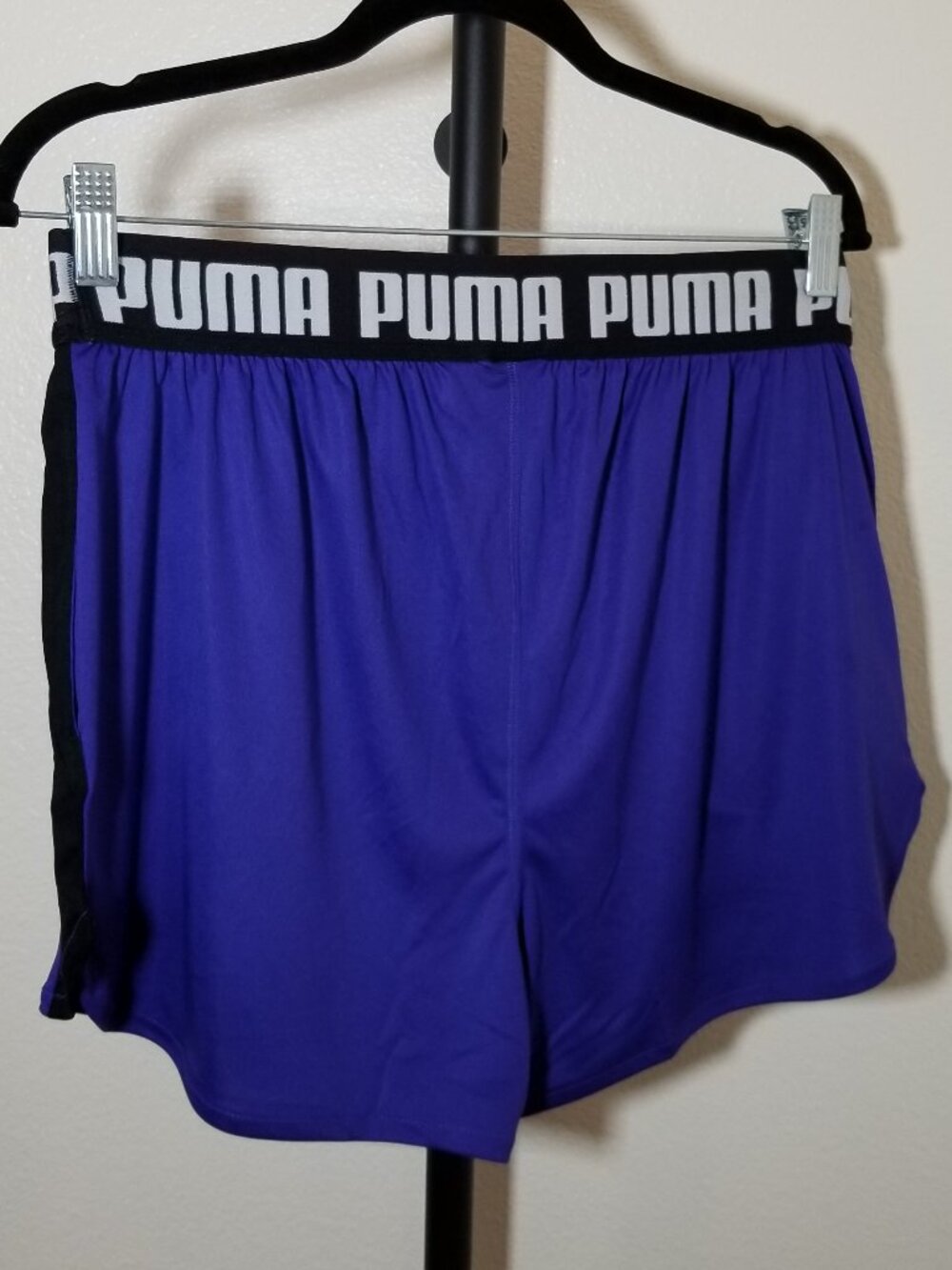 Puma Womens Medium DryCell Shorts Purple Black Activewear Athletic Workout NWT - Picture 2 of 6